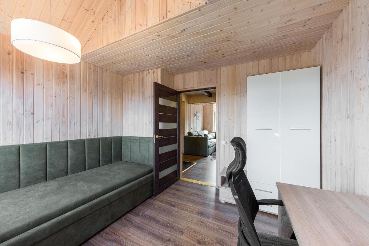 Shanghai Banzai Family Apartment Βίλνιους Εξωτερικό φωτογραφία